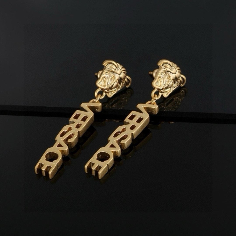 VERSACE